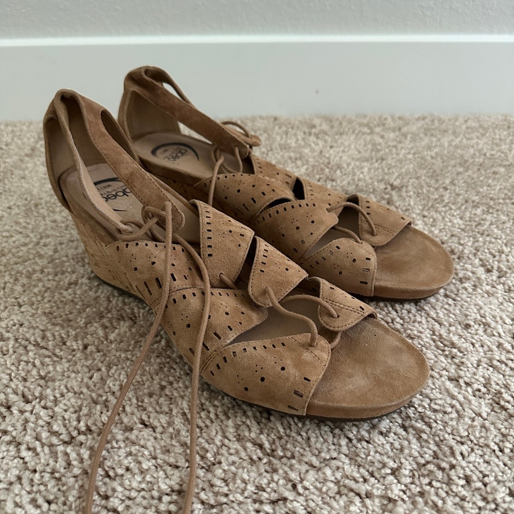 ABEO Lilia Wedge Sandals Women 11N Tan Suede Lace Up B.I.O.system Boho